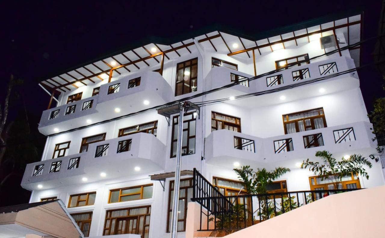 Saru Holiday Apartment - Upto 6 Guests Kandy Exterior foto